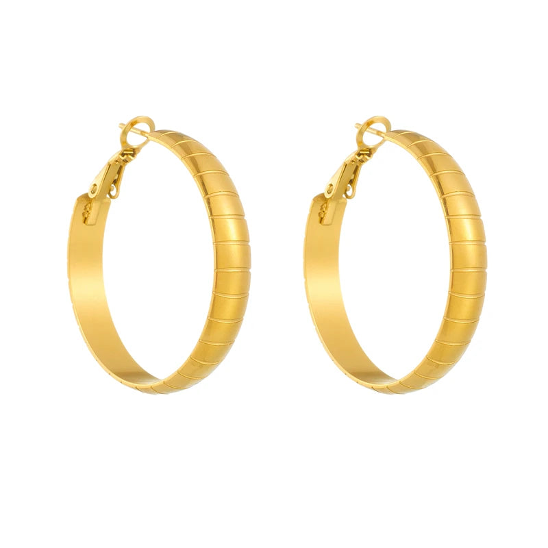 Smooth Hoop - Earrings