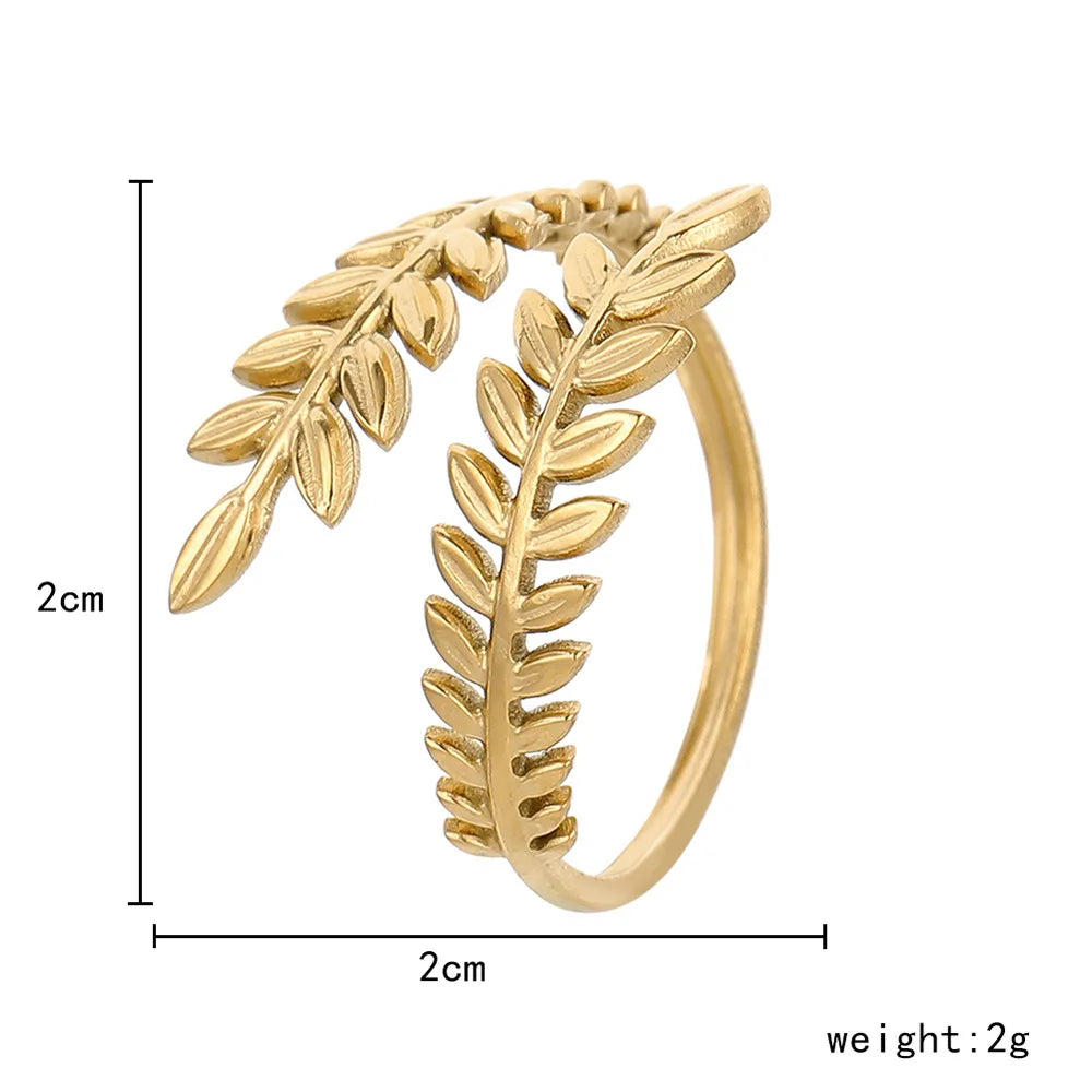 Leafy Hugs - Adjustable Ring